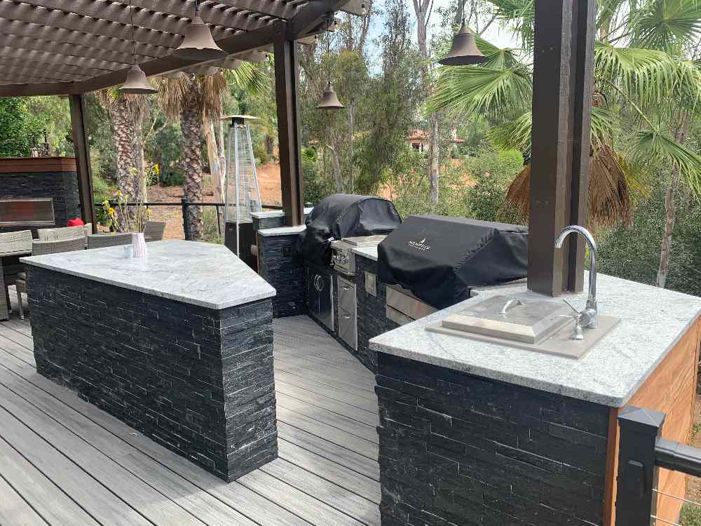 Outdoor Design for Smaller Spaces | DekTex Outdoor Design for Smaller Spaces - Dektex