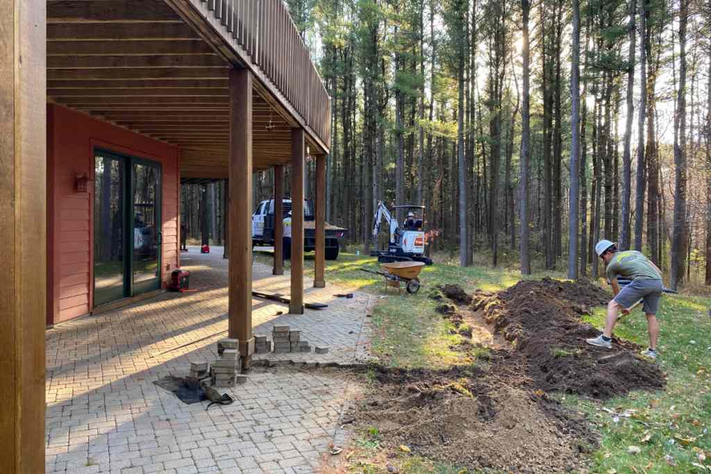 5 Considerations When Building a Patio | DekTex 5 Considerations When Building a Patio - Dektex