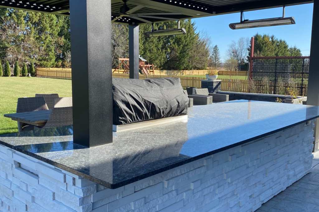 When Building a Patio | DekTex When Building a Patio - Dektex